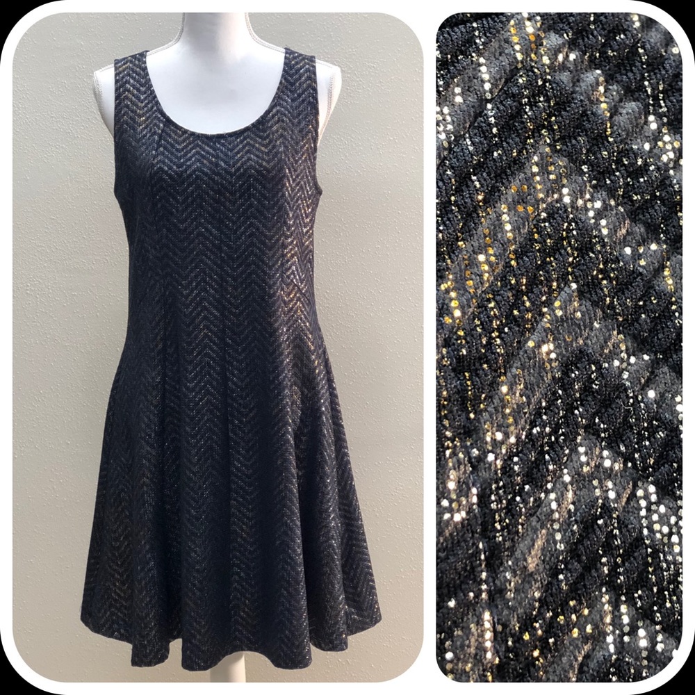Forever 21 Sparkle Chevron Dress